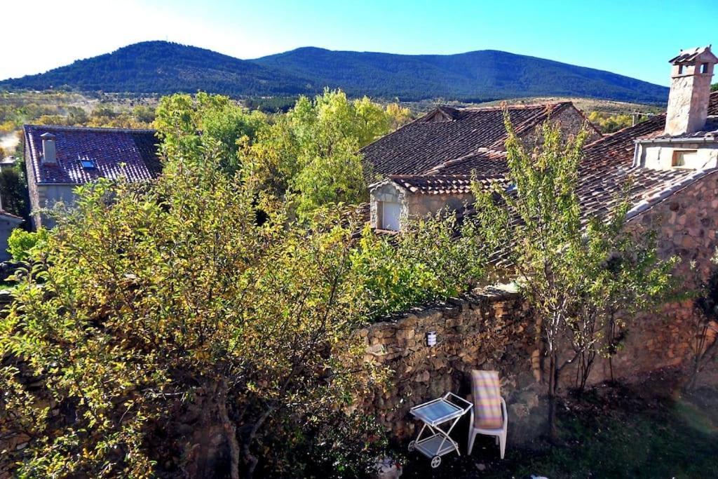 Casa Florentino Casa Centenaria Torre Val De San Pedro Екстериор снимка