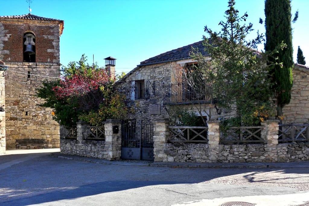 Casa Florentino Casa Centenaria Torre Val De San Pedro Екстериор снимка