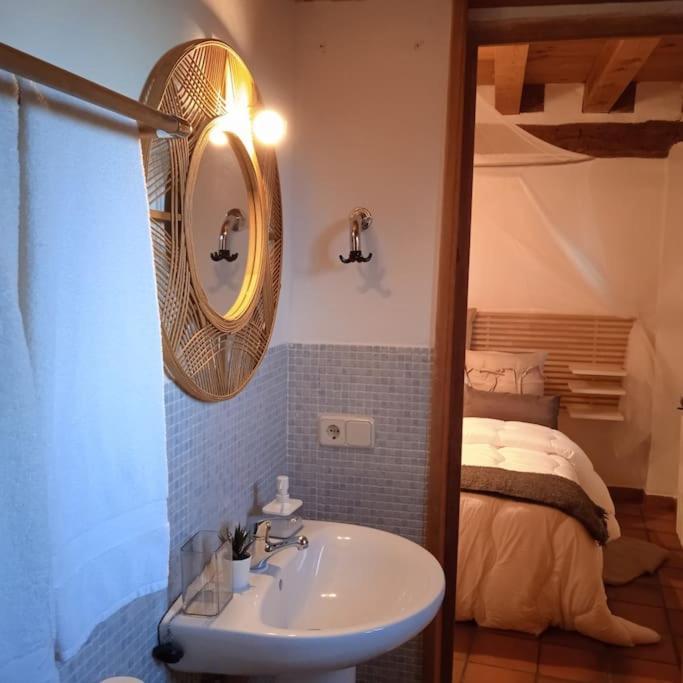Casa Florentino Casa Centenaria Torre Val De San Pedro Екстериор снимка