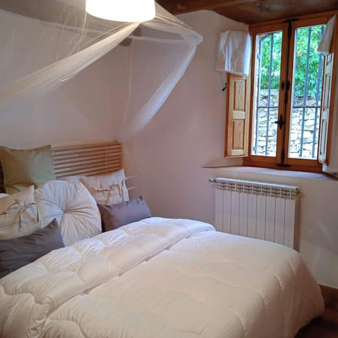 Casa Florentino Casa Centenaria Torre Val De San Pedro Екстериор снимка
